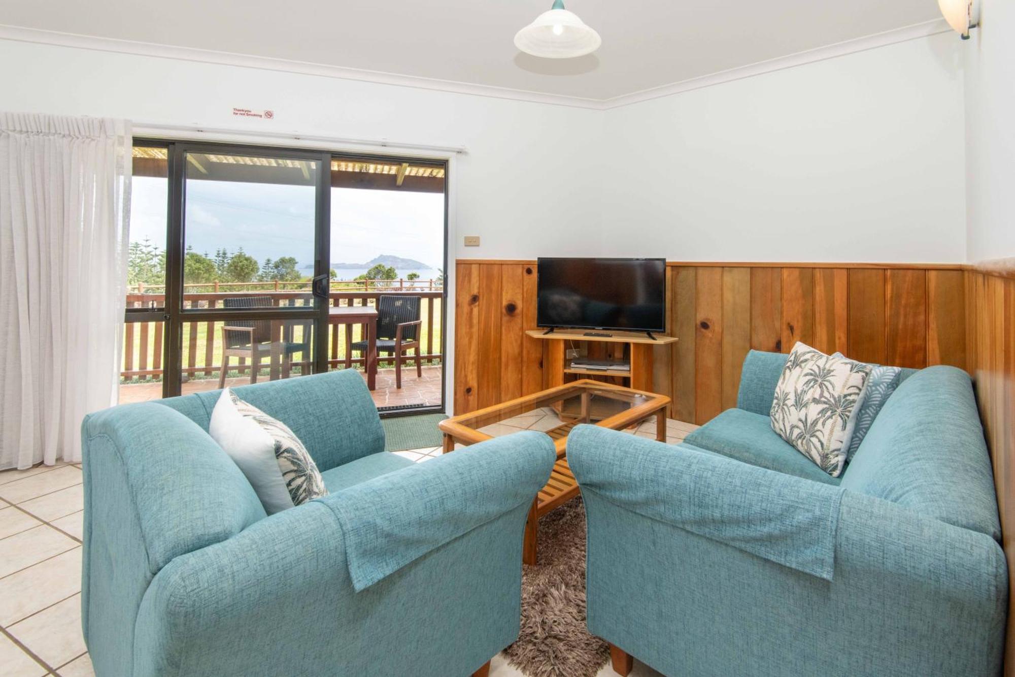 Ocean Breeze Cottages Burnt Pine Buitenkant foto